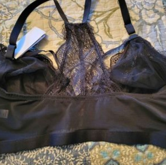 Cacique 44 DD Bralette - Picture 2 of 3